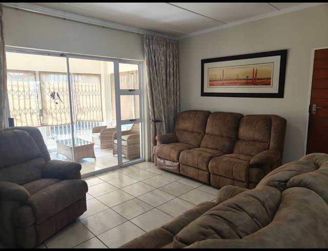 3 BEDROOM HOUSE FOR SALE IN RIVERSPRAY LIFESTYLE ESTATE